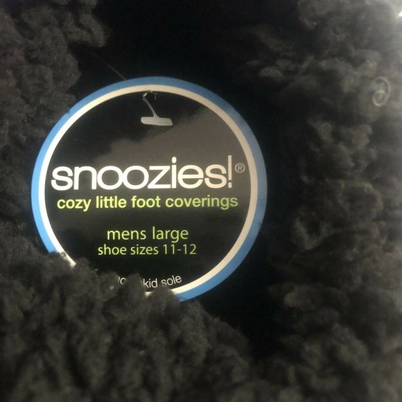 Snoozies Black Plaid Mens Large 11 / 12 Non-Skid - Picture 2 of 5